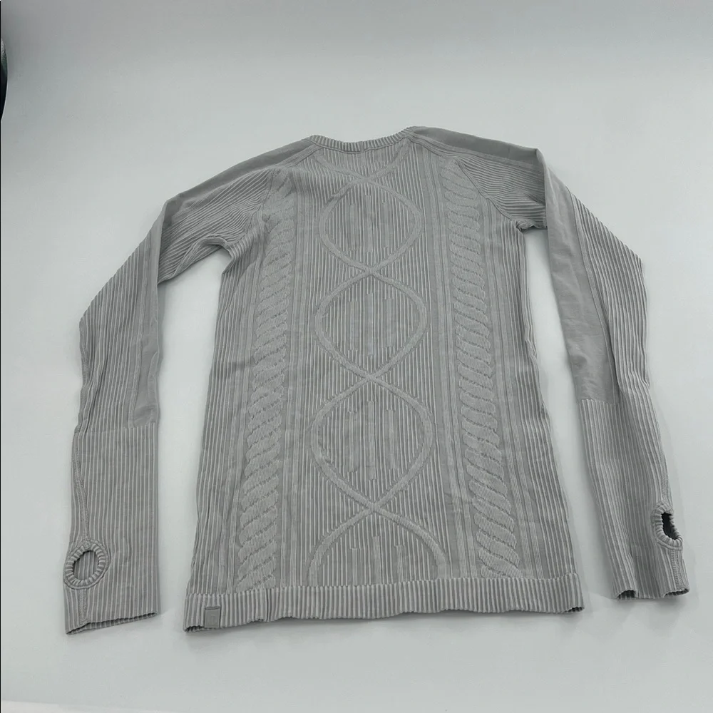 Lululemon Rest Less Pullover Heathered Silver Spoon gym to street stretch sporty